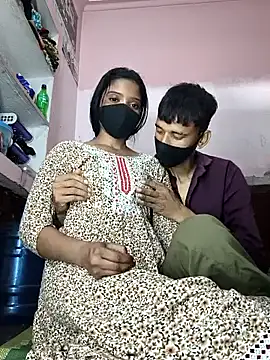 couplegk71's Live XXX Chat