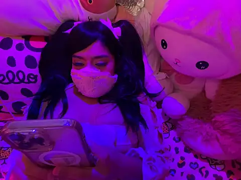 Onlypawzz live XXX chat