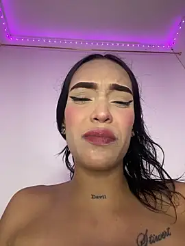 دردشة Exotic_girl666 الجنسية المباشرة
