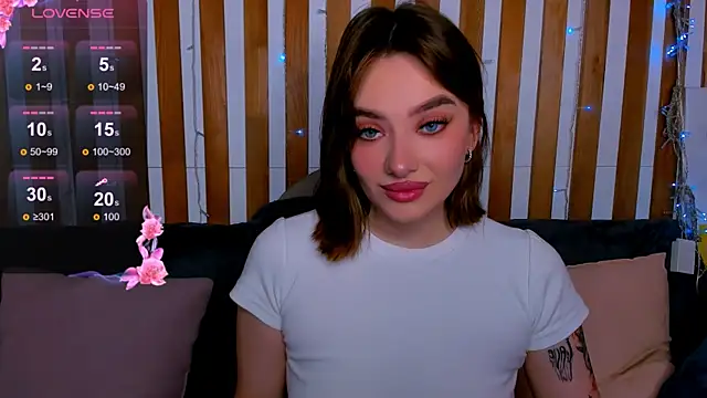 Emily_Tylerr লাইভ XXX চ্যাট