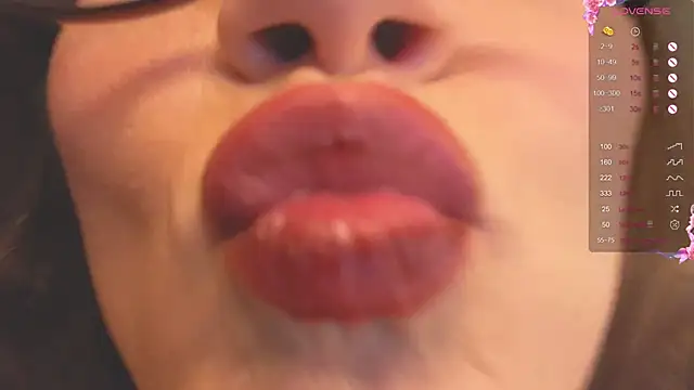 laracroftmansion লাইভ XXX চ্যাট