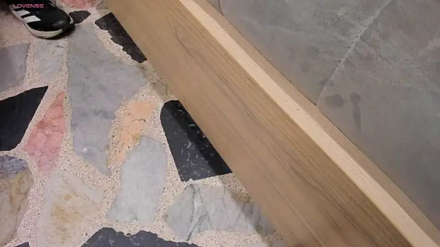 Sembang XXX Secara Langsung Neill_Lorde