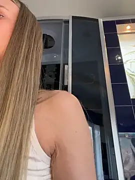 دردشة ElyseeXXX الجنسية المباشرة