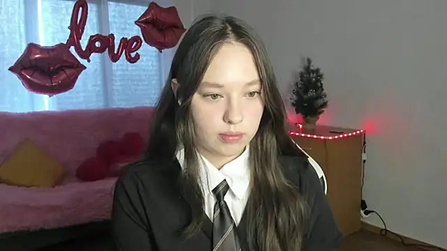 دردشة PureLedy الجنسية المباشرة