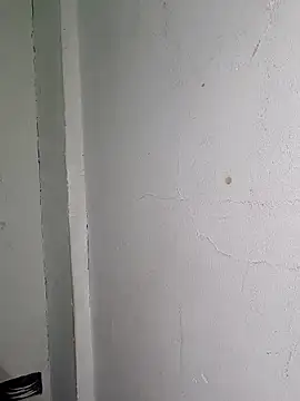 Chat +18 de Albanis1 ao vivo