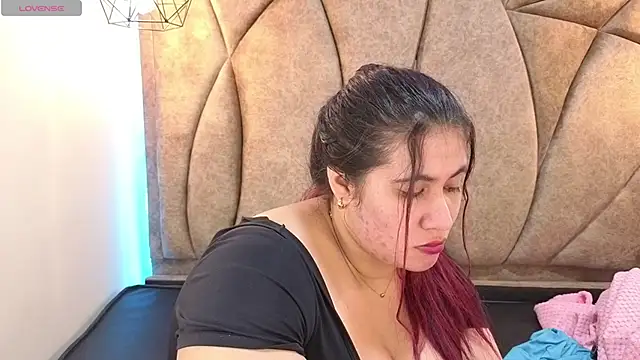 Chatroom XXX en direct de Addyy_02