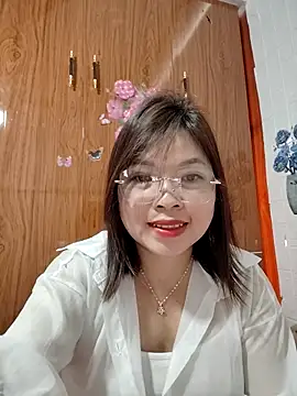 Chat XXX Live Cover-baa