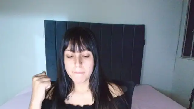 Sofi_chan Pertunjukan Webcam