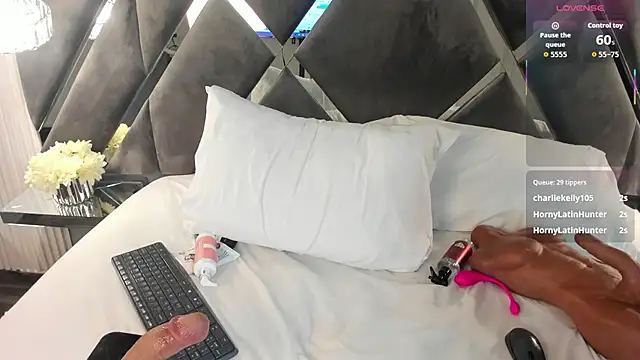 Chat XXX en directo de Ivonne_Millerr