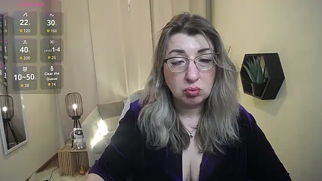 KKMimiKKのライブXXXチャット