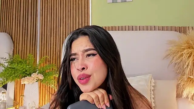 CristalMayson Chat XXX live