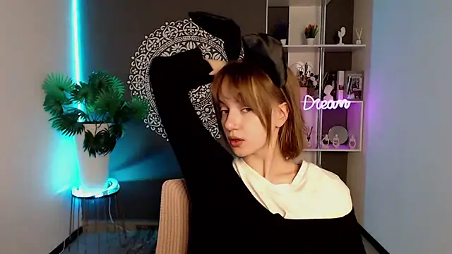 EchoScribe: απευθείας συνομιλία ΧΧΧ