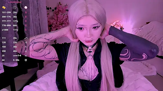 Lein_Bone élő XXX-chatje