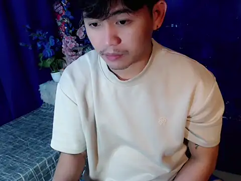 Albertx_Destroyer69's Live XXX Chat