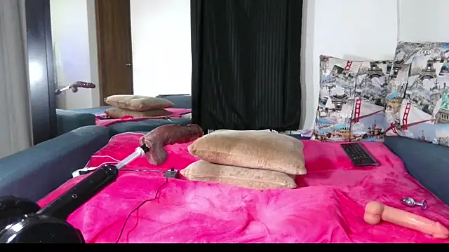 Carla-Bonny18 Chat XXX live