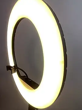 Auri__ Chat XXX live