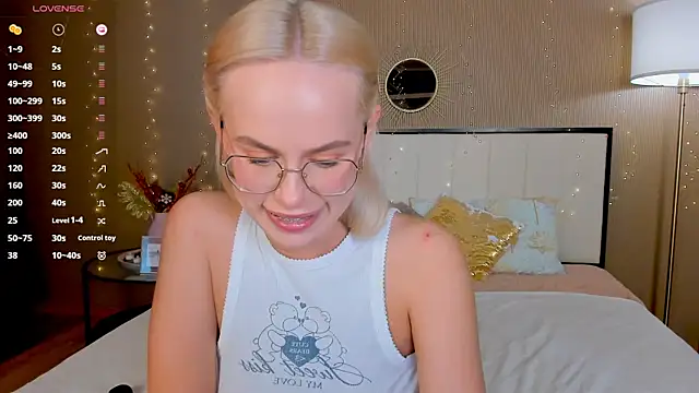 bellatip's Live XXX Chat