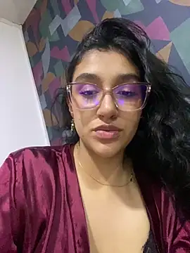 ValentiinaCruz: онлайн-секс-чат