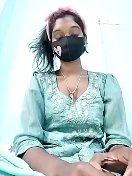 XXX chat uživo modela Urmi-2