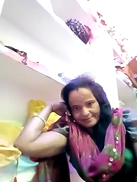 Webkamerová show kiiuu_sexe