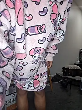 Show modela Cinnamonbunn na web-kameri