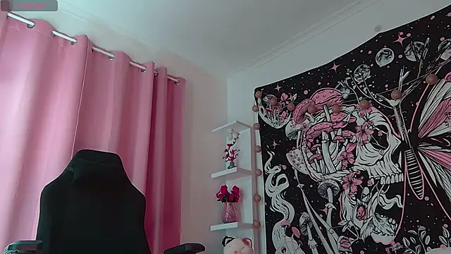 Saturn1a 在線直播表演