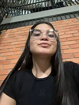 CamilaSofiia Live XXX-Chat