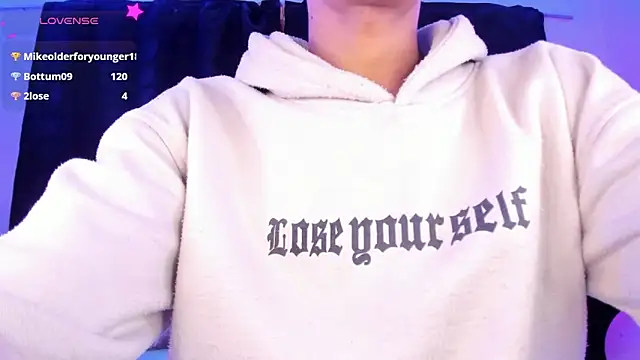 Онлайн чат XXX Ethan_Boyy