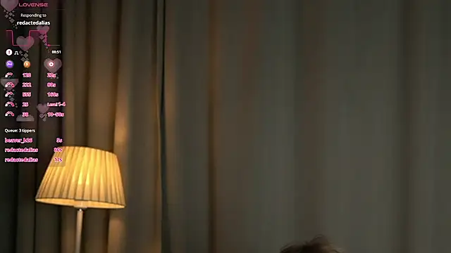 Chatroom XXX en direct de DianeHonnette