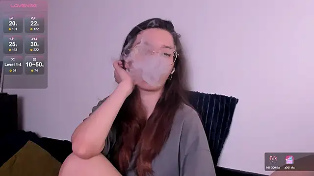 Chatroom XXX en direct de miabellee_