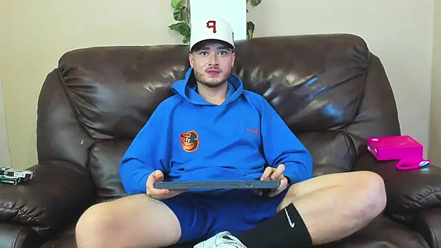 Salvattore_Muller: онлайн-секс-чат