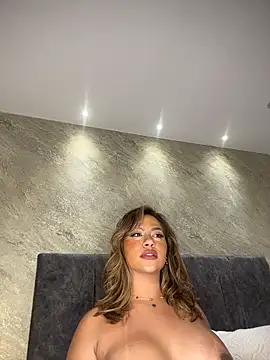 Regina_Korz Live XXX-Chat