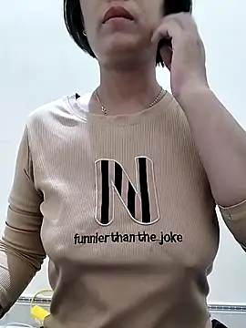 love_sexy090 Show in webcam