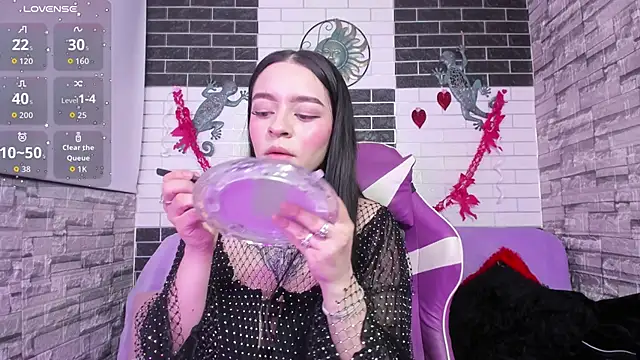 alanna_Love02のライブXXXチャット