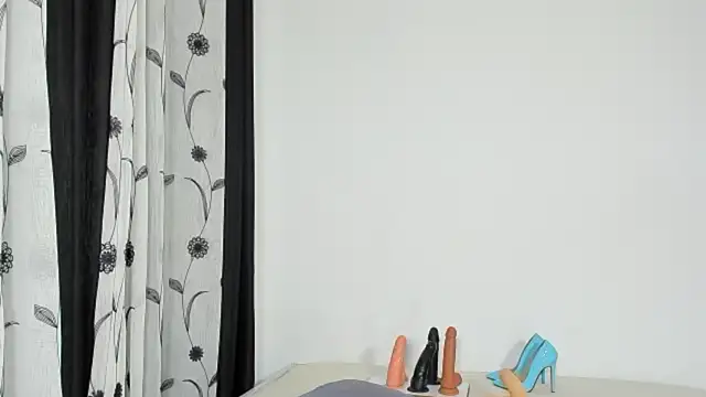 CREAMY_BUBBLEGUM লাইভ XXX চ্যাট