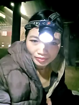 Chat +18 de ngan-cute ao vivo