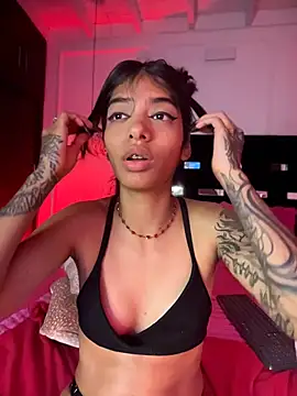 TweetiePieXXX – Live XXX-chat