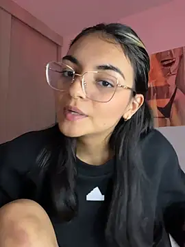 Cat2525: онлайн-секс-чат