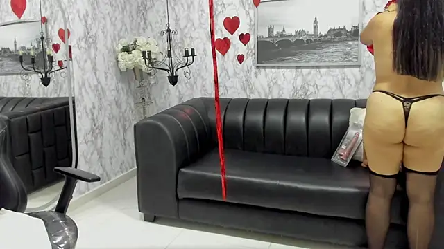 AlexandraMilff Adlı Modelin Canlı XXX Sohbeti