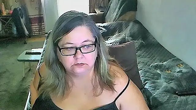 sex2 Adlı Modelin Canlı XXX Sohbeti