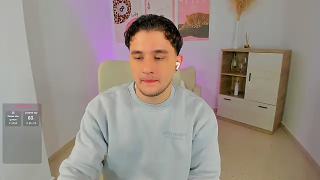 Massimo_Fiore élő XXX-chatje