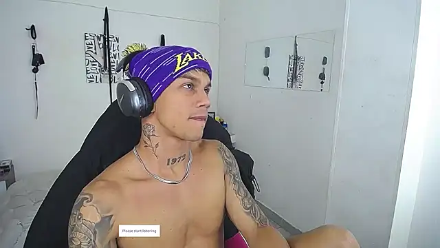 Chatroom XXX en direct de Leonard_Price