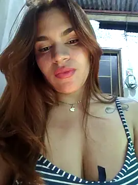 SexyFriends_ élő XXX-chatje