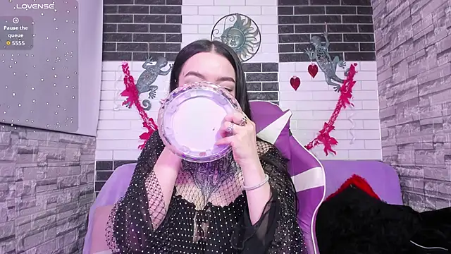 alanna_Love02 élő XXX-chatje