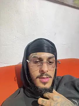 liyamjuniorのライブXXXチャット