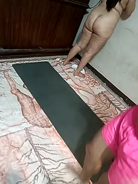 Chat +18 de DanelyLopez ao vivo