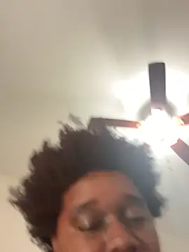 bigmama_deshayyyのライブXXXチャット