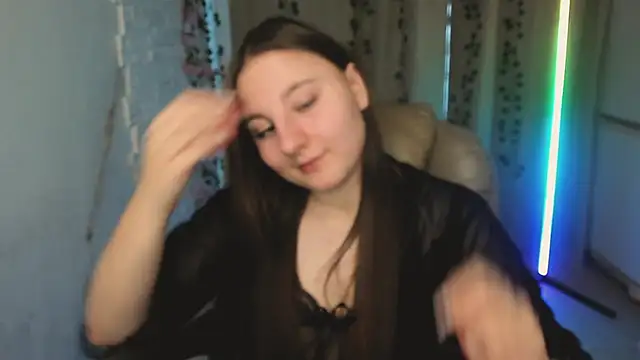 XXX chat uživo modela EvaxCharm
