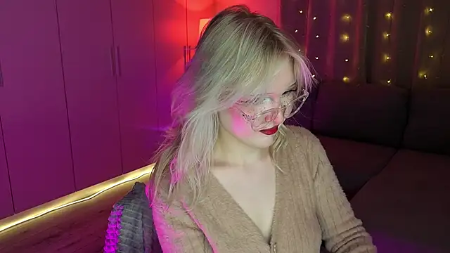 XXX chat uživo modela Mary_Piersen