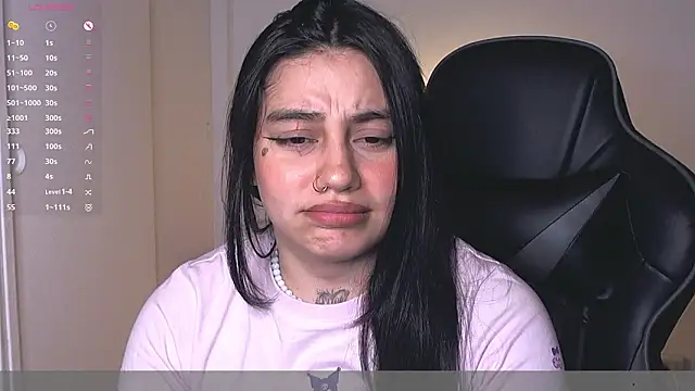 val_bardot Chat XXX in diretta